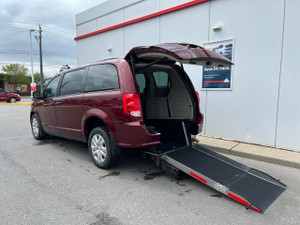 2018 Dodge Grand Caravan MOBILITY WHEELCHAIR ACCESSIBLE VAN-ONLY 22KMS-CERTIFIED