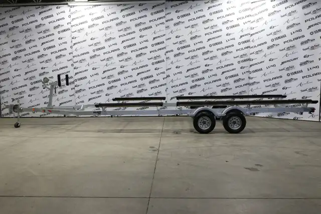 2025 REMEQ PSC-5440-L 2 QUILLES POUR PONTON DE 23 À 25 PIEDS in Cargo & Utility Trailers in Laurentides - Image 3