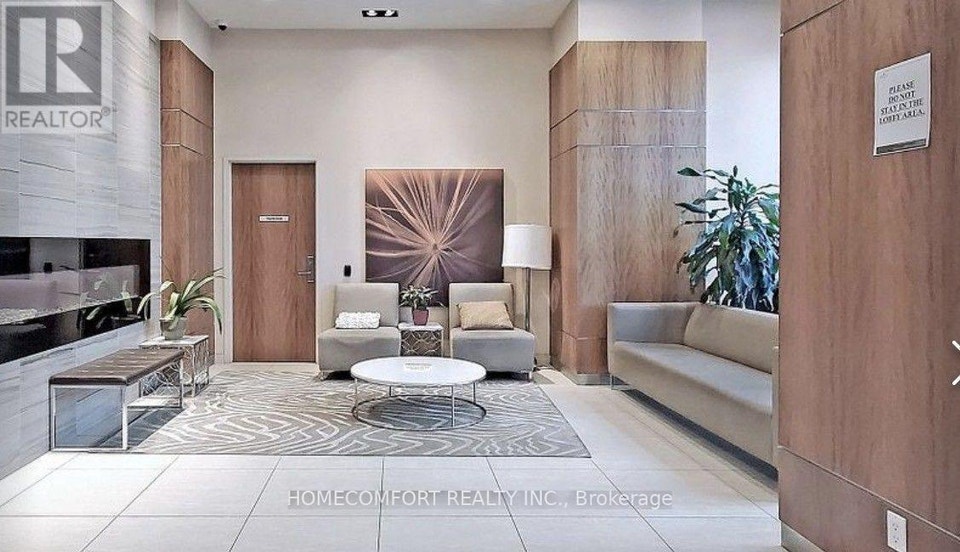 3605 - 50 TOWN CENTRE COURT Toronto (Bendale), Ontario 3