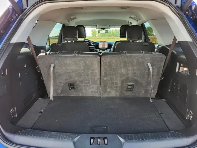 Ford Explorer XLT 20216063876172742860811