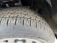 SPECIAL OFFER! Cloth Low-Back Bucket Seats, Heated Front Seats, 8.4 Touchscreen Display, Apple Carpl... (image 4)