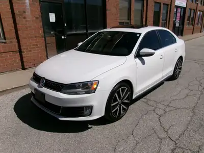 2012 VW JETTA GLI AUTOBAHN SEDAN! (416)-675-6061 - NEW ARRIVAL! LOCAL ONTARIO CLEAN TITLE VEHICLE! V...