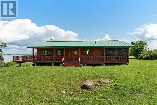 0 CORN ISLAND Front of Yonge, Ontario in Houses for Sale in Kingston - Image 3