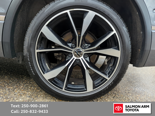 2022 Volkswagen Tiguan Highline R-Line Highline R-Line 4dr AW... in Cars & Trucks in Kamloops - Image 7