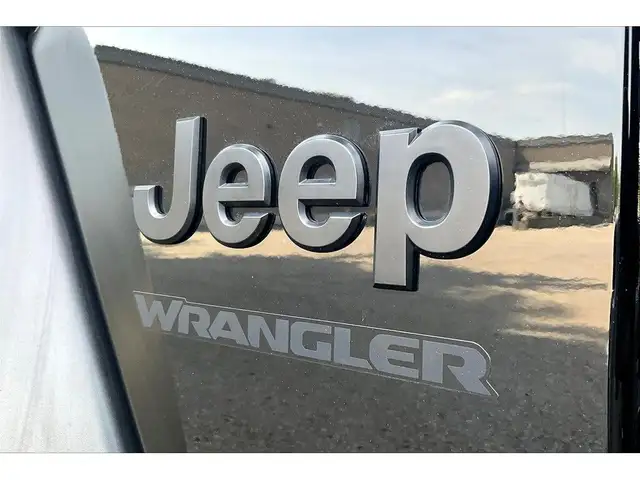 2024 Jeep Wrangler SportS 2 Dr | 12\" Screen | CarPlay | Tow Pkg in Cars & Trucks in Mississauga / Peel Region - Image 33