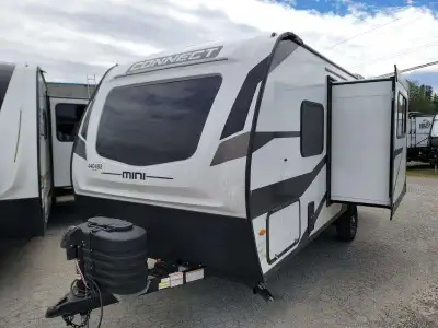 KZ Connect Mini travel trailer CM181RB highlights: Single Axle Front Queen Bed Pass-Through Storage...