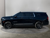 This GMC Yukon XL delivers a Diesel I6 3.0L/ engine powering this Automatic transmission. ENGINE, DU... (image 1)
