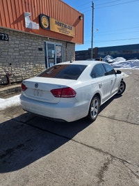 2015 Volkswagen Passat Year: 2015 Make: Volkswagen Model: Passat Mileage: 256,000 km Transmission: A... (image 3)