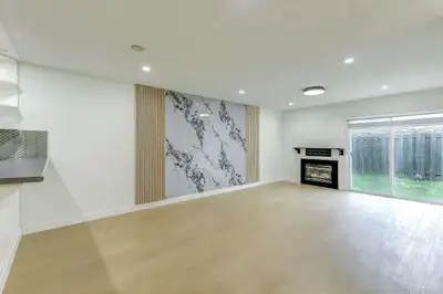 This Townhouse features 3bedroom and 2 Washroom. The house two story like single family with S/S app...