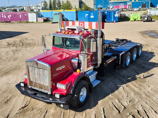 2006 Kenworth T800B 8x6 Winch Truck Tri Axle 40 Ton Winch in Heavy Equipment in Laval / North Shore - Image 4