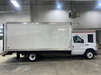 The 2023 Ford E-Series Cutaway in White with Rear-Wheel Drive is designed for those who seek strengt... (image 3)