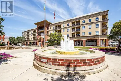 Welcome to 150 Colborne Street - a bright and spacious 940 sq. ft. 1-Bed + den, 1 Bath suite offerin...