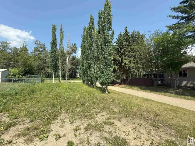 45B MCNABB CR Stony Plain, Alberta62864758620417121