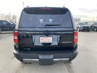 *Vehicle history form conveniently located in vehicle photos. AMVIC LICENSED DEALER ... Engine: Inte... (image 4)