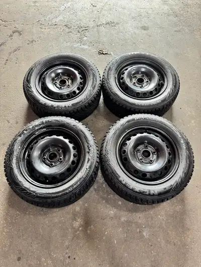 Rim Description Model : VW Jetta / Golf Size : 195/65R15 Off Set : 47 mm Bolt Pattern: (PCD): 5 x 11...