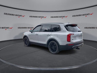 Sunroof, Power Passenger Seat, Power Driver's Seat, Leather Seats, Lane Departure, Hitch Receiver, H... (image 6)