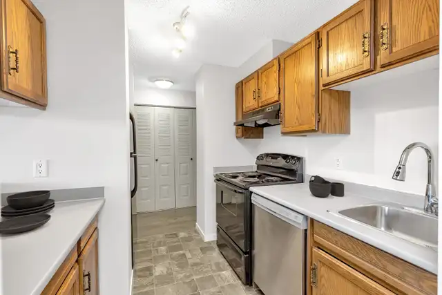 Prairie Sunrise Towers - 2 Bedroom Apartment for Rent | Long Term ...