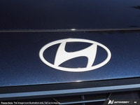 *Low Mileage, Premium Audio, 360 Camera, HUD, Sunroof, Navigation!* With an astonishing list of feat... (image 8)