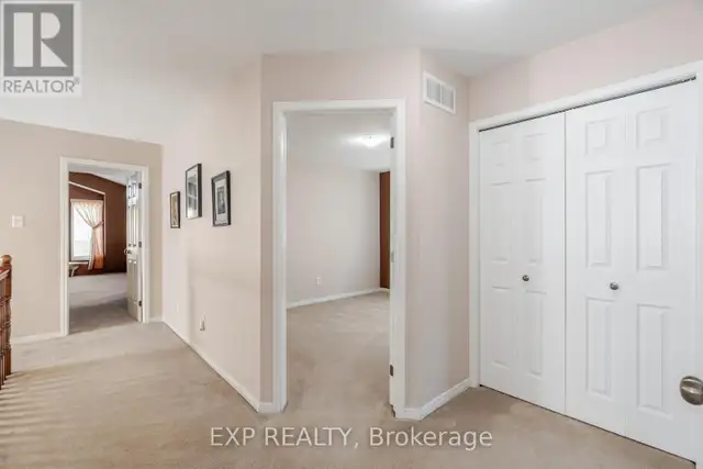 1049 FIELDFAIR WAY Ottawa, Ontario in Houses for Sale in Ottawa - Image 25