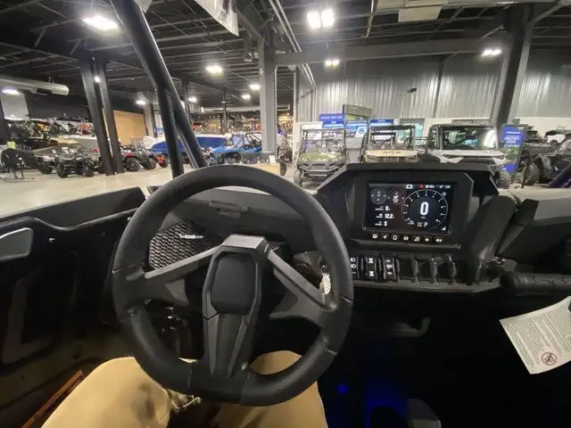 2025 Polaris RZR XP 4 1000 Ultimate in ATVs in City of Halifax - Image 7