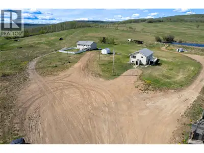 158 +/- Acres of Cattle & Hay farm – Just Minutes From Town. This farm land located only 10 minutes...
