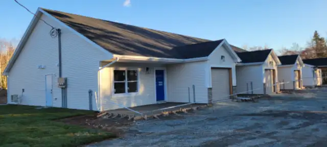 Leapfrog Lane St Margarets Village Tantallon in Long Term Rentals in Bedford - Image 3