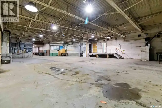 568 18th STREET E Prince Albert, Saskatchewan in Commercial & Office Space for Sale in Prince Albert - Image 37