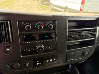 CAN FINANCE/LEASE 2021 CHEVROLET EXPRESS 2500, Super Clean Whiter Exterior With Tan Cloth High back... (image 7)