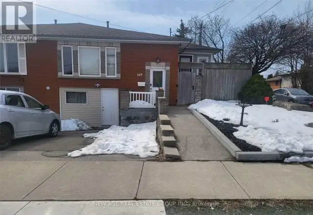 467 LIMERIDGE ROAD W Hamilton (Rolston), Ontario in Houses for Sale in Hamilton - Image 2