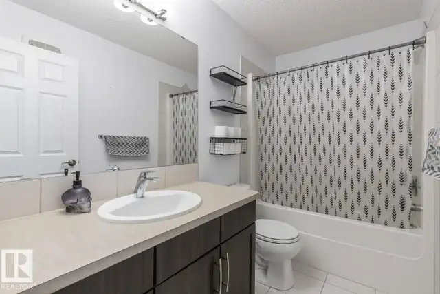 558 STURTZ LI Leduc, Alberta in Houses for Sale in Edmonton - Image 28