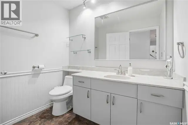 10 Meadow BAY Lumsden, Saskatchewan in Houses for Sale in Regina - Image 20