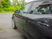 [117,337km AC / Tilt & Telescopic Steering / Power Locks-Windows-Keyless Entry / Cruise Control / Fi... (image 4)