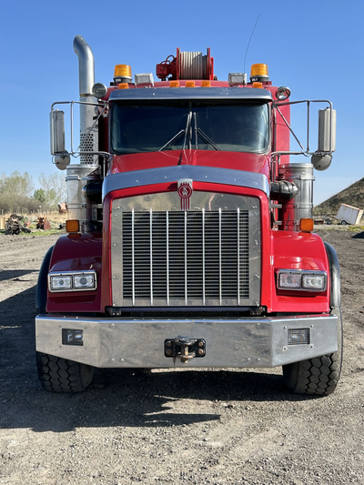 Terex on 2015 Kenworth T800 8x6 Sleeper Digger Derrick Truck Cummins ISX15 6 Cylinder 15.0 L Diesel...