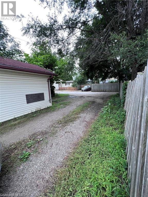 95 CENTRE Street W Strathroy, Ontario Houses for Sale London Kijiji