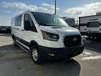 2023 Ford Transit T-250 AWD 2023 Ford Transit T-250 AWD 130 low roof Equipped with bluetooth, back u... (image 5)