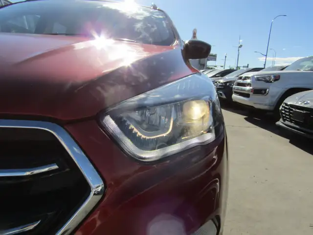 2019 Ford Escape SE 4WD Sport Appearance / Carplay / Navi / B.Ca in Cars & Trucks in Calgary - Image 13