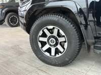 Four Wheel Drive,Tow Hitch,Conventional Spare Tire,Tires - Front All-Season,Premium Synthetic Seats,... (image 4)