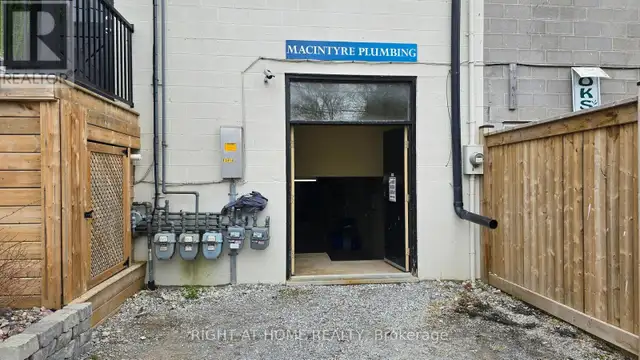 237 QUEEN STREET Scugog (Port Perry), Ontario in Commercial & Office Space for Rent in Oshawa / Durham Region - Image 5
