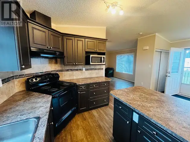4907 50 Street Islay, Alberta62864759176451123