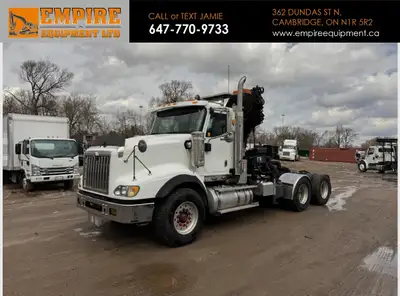 ONE OWNER - OFF LEASE - X15 CUMMINS 500HP - 18 SPEED EATON TRANSMISSION - 211 HIDUO HIAB CRANE - FIN...