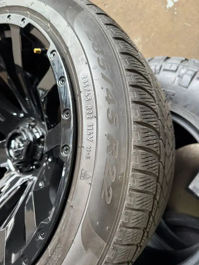 Four New 22″ 6x139.7 Fuel Rims w/ 285/45R22 Pirelli Winter in Tires & Rims in Oakville / Halton Region - Image 3