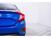 La Honda Civic SE 2018 est une voiture compacte réputée pour sa fiabilité, son économie de carburant... (image 7)