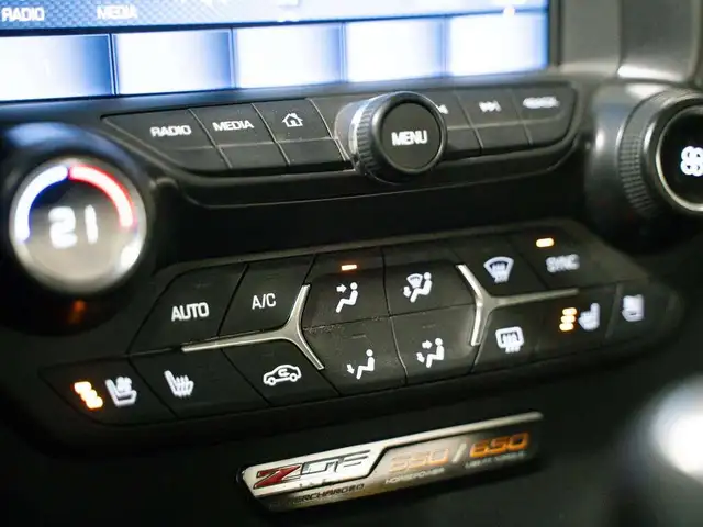 2016 Chevrolet Corvette Z06 | 3LZ | MANUAL | CONVERTIBLE | BOSE in Cars & Trucks in Mississauga / Peel Region - Image 19
