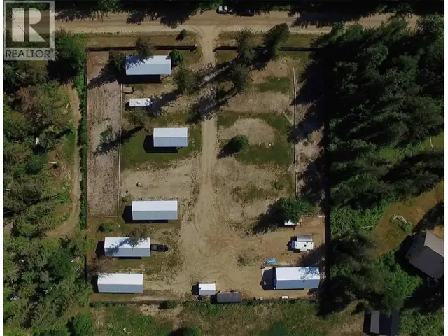 1701 Ireland Road Unit# 3 Seymour Arm, British Columbia in Land for Sale in Kamloops - Image 6