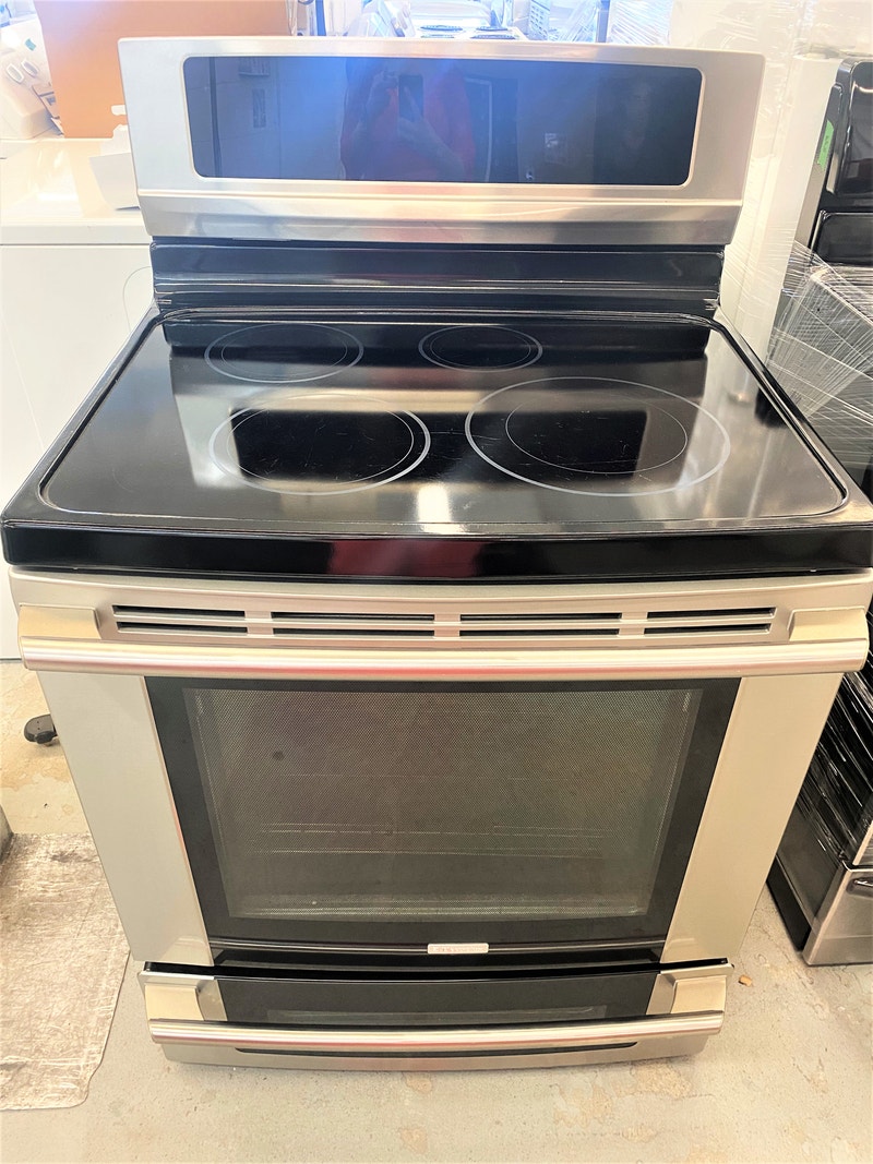 6488 Poêle Cuisinière à induction ELECTROLUX Induction Stove