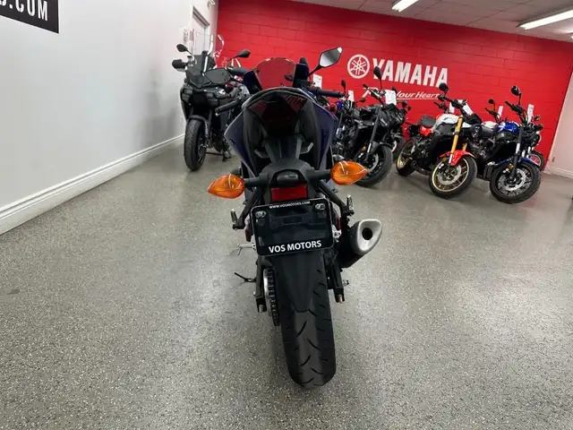 2024 Yamaha YZFR3ARL YZF-R3 - V6868 - -Financing Available** in Sport Bikes in Markham / York Region - Image 6