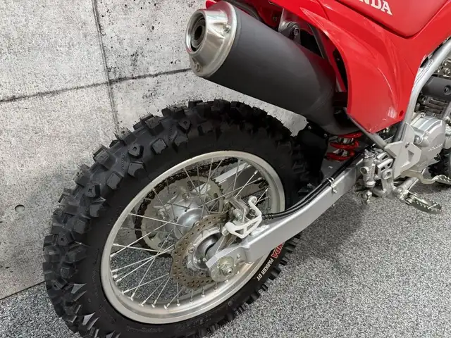 2025 Honda CRF250F in Dirt Bikes & Motocross in Saguenay - Image 13