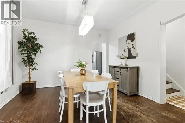 44 HOLTON Avenue N Hamilton, Ontario in Houses for Sale in Hamilton - Image 9