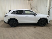 Price includes: Block heater, Air Conditioning, and Tire Tax. Price/Payments do not include cash reb... (image 7)