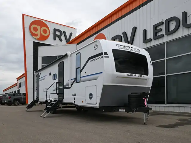 2026 Cherokee Alpha Wolf 26DBH in Travel Trailers & Campers in Edmonton - Image 3